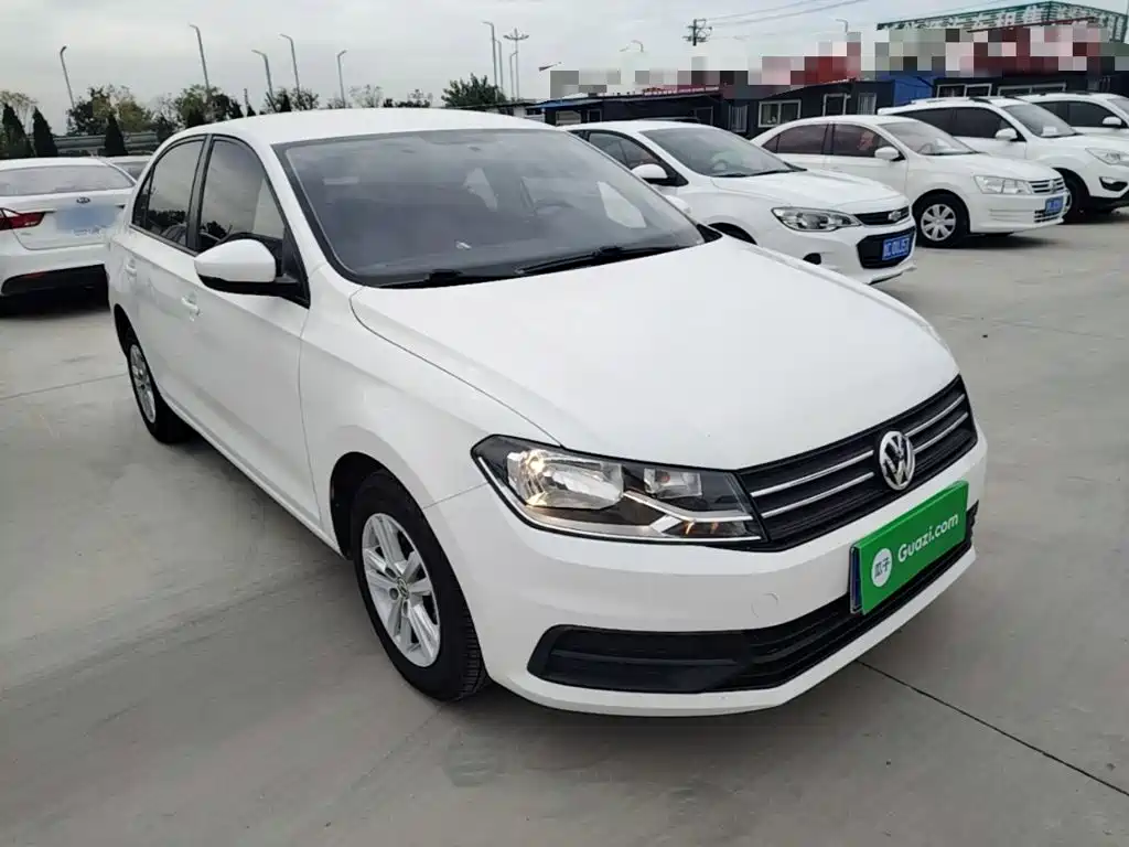 Volkswagen Santana — миниатюра 4