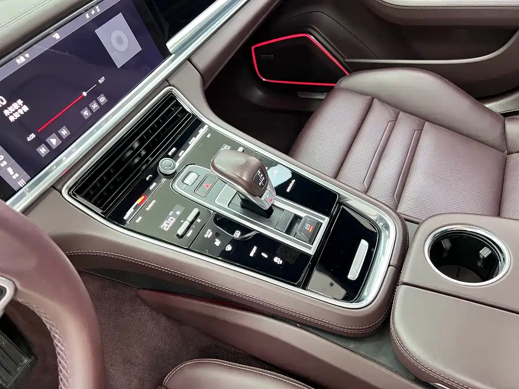 Porsche Panamera — миниатюра 25