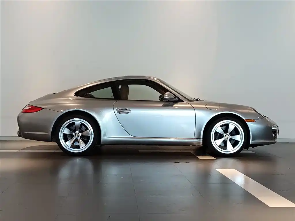 Porsche 911 — миниатюра 3