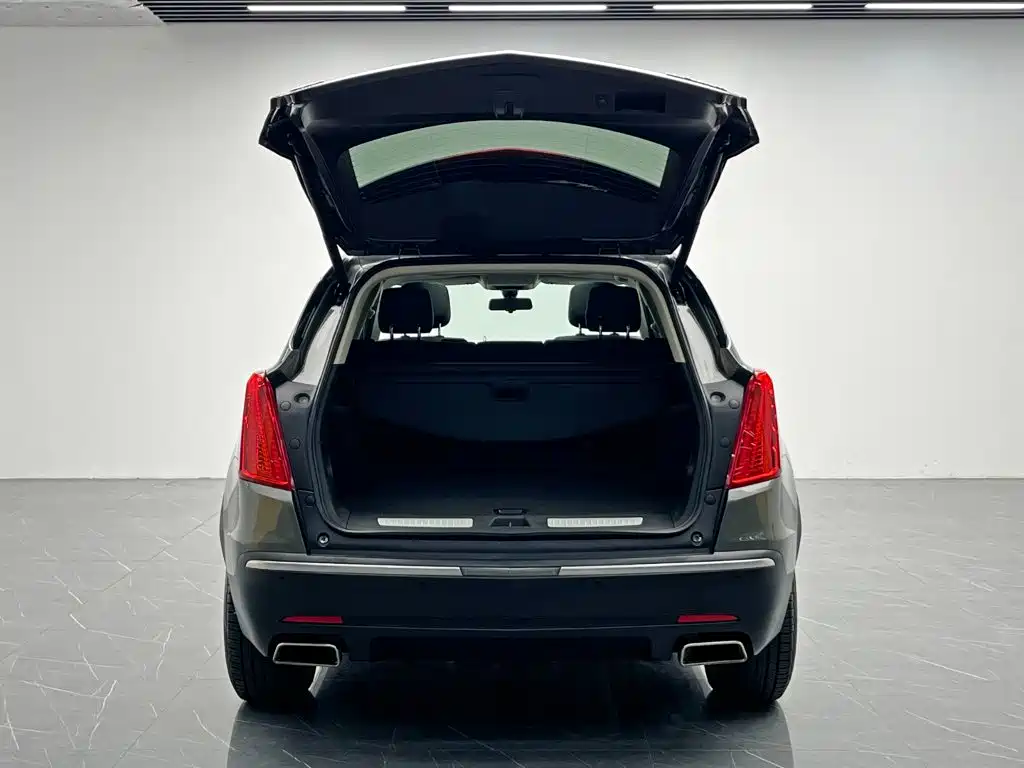 Cadillac XT5 — миниатюра 11