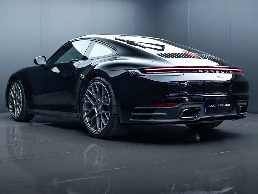 Porsche 911 2022 Carrera 3.0T