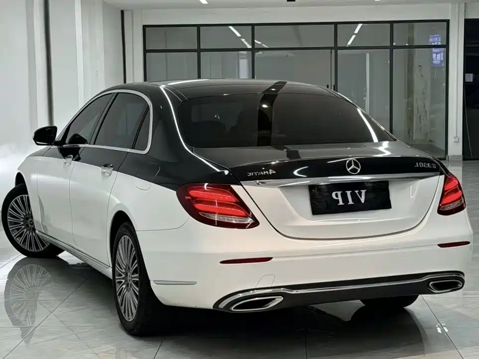Mercedes-Benz E-Class E 2020 E 300 L Fashion