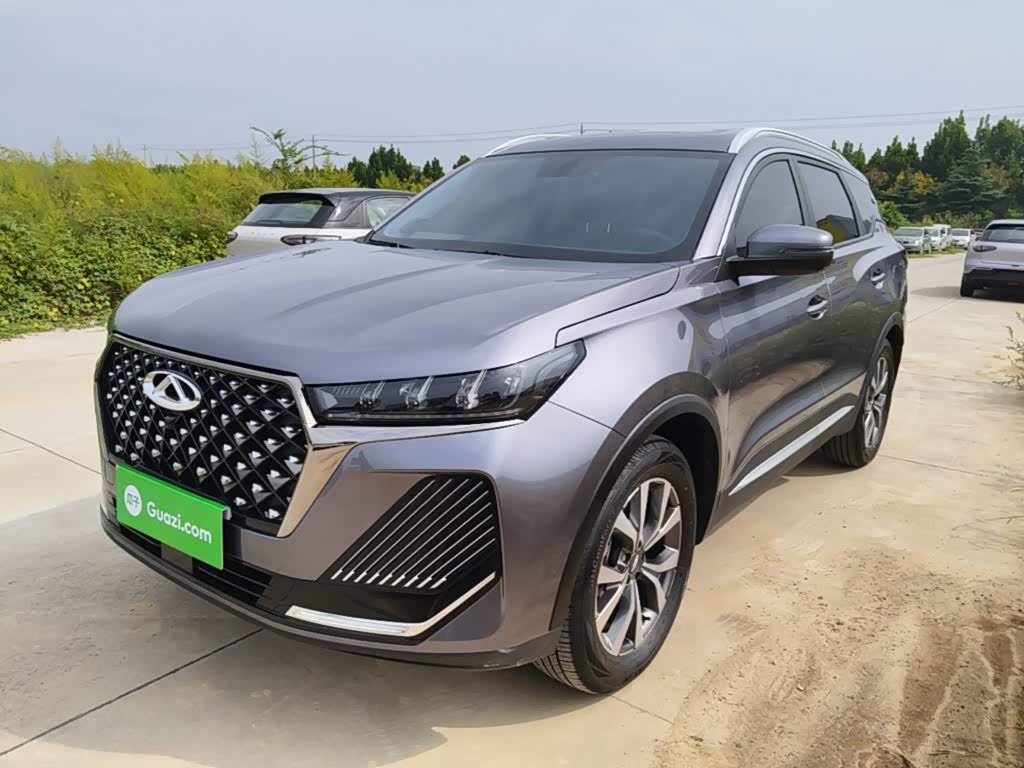 CHERY Tiggo 7 1.5 л 2025 г. Серебристо-серый, пробег 12000 км