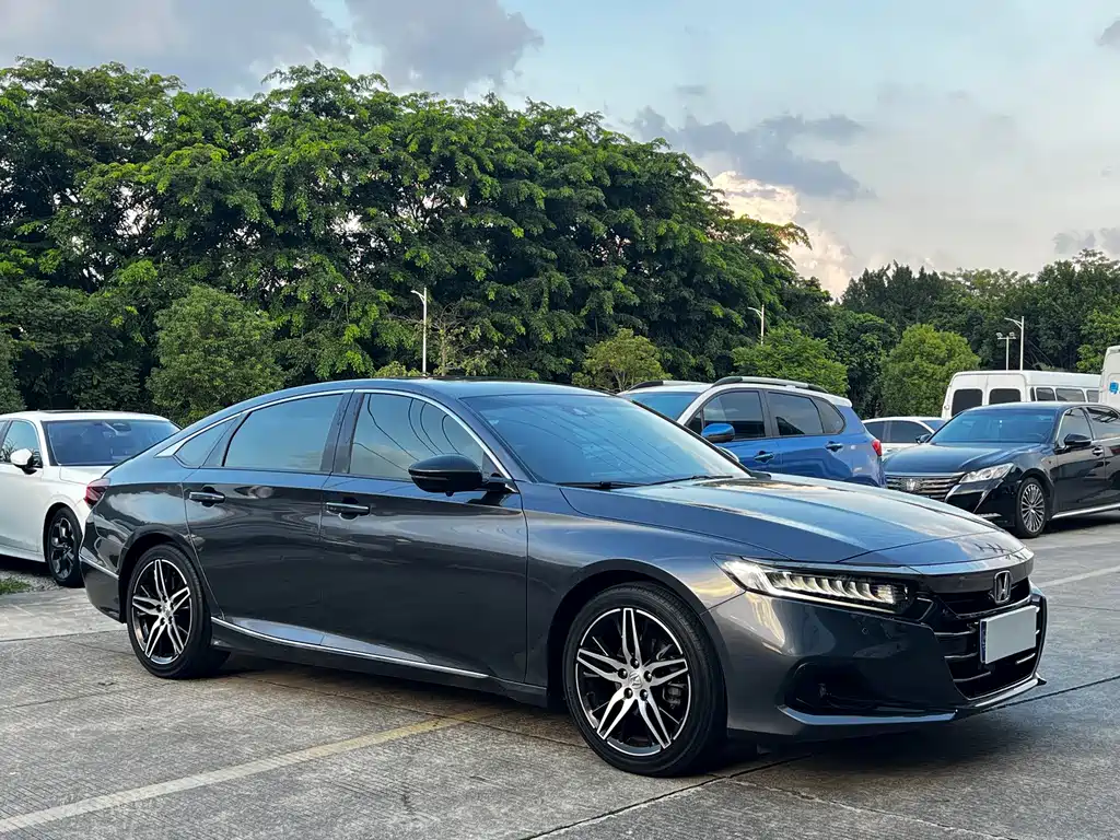 Honda Accord — миниатюра 3