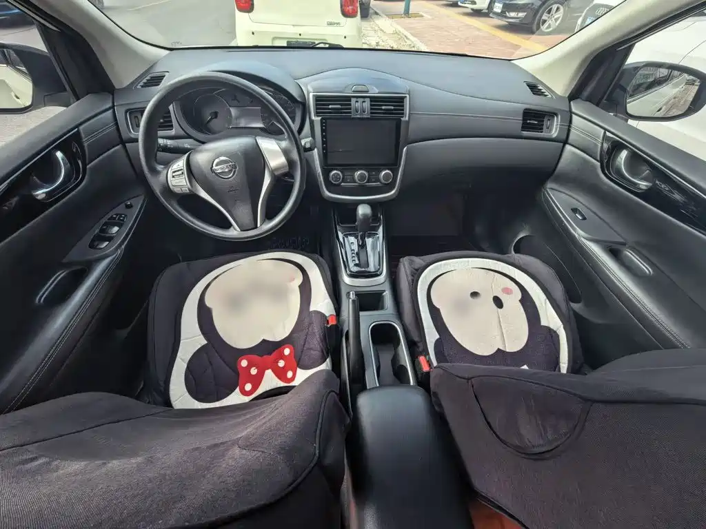 Nissan Tiida — миниатюра 13