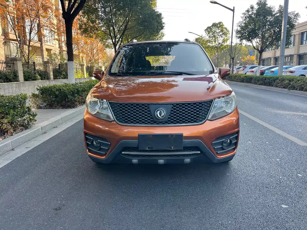 Dongfeng X3 2015 1.5L Comfort