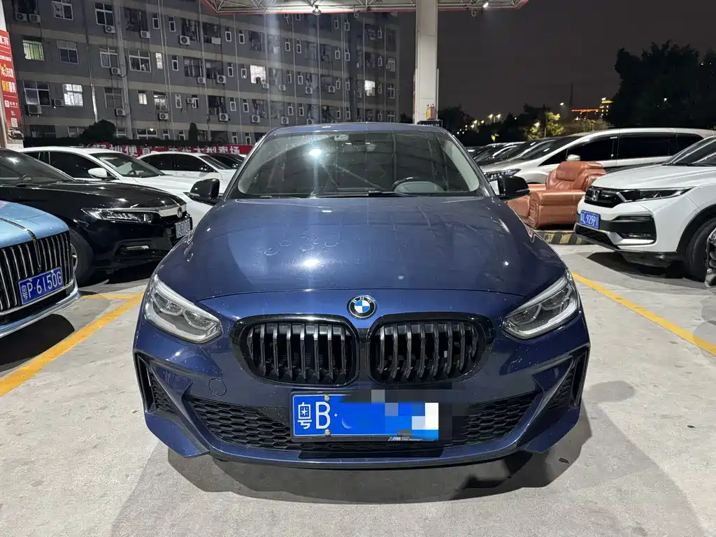 BMW 1 Series 2021