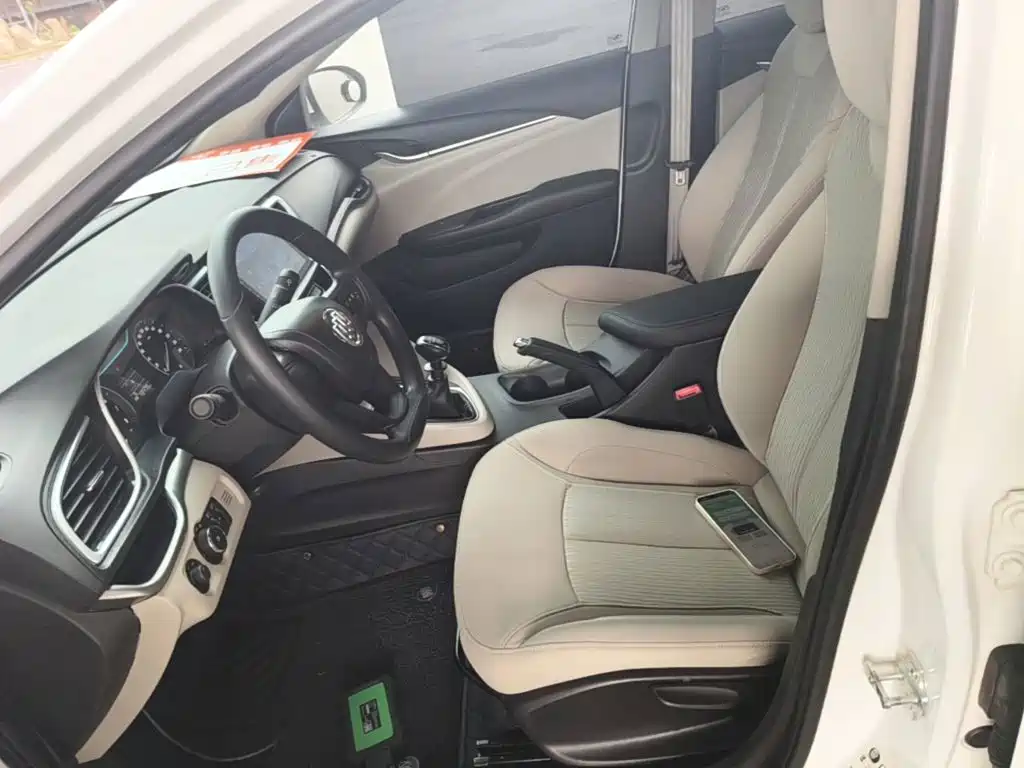 Buick Excelle — миниатюра 15