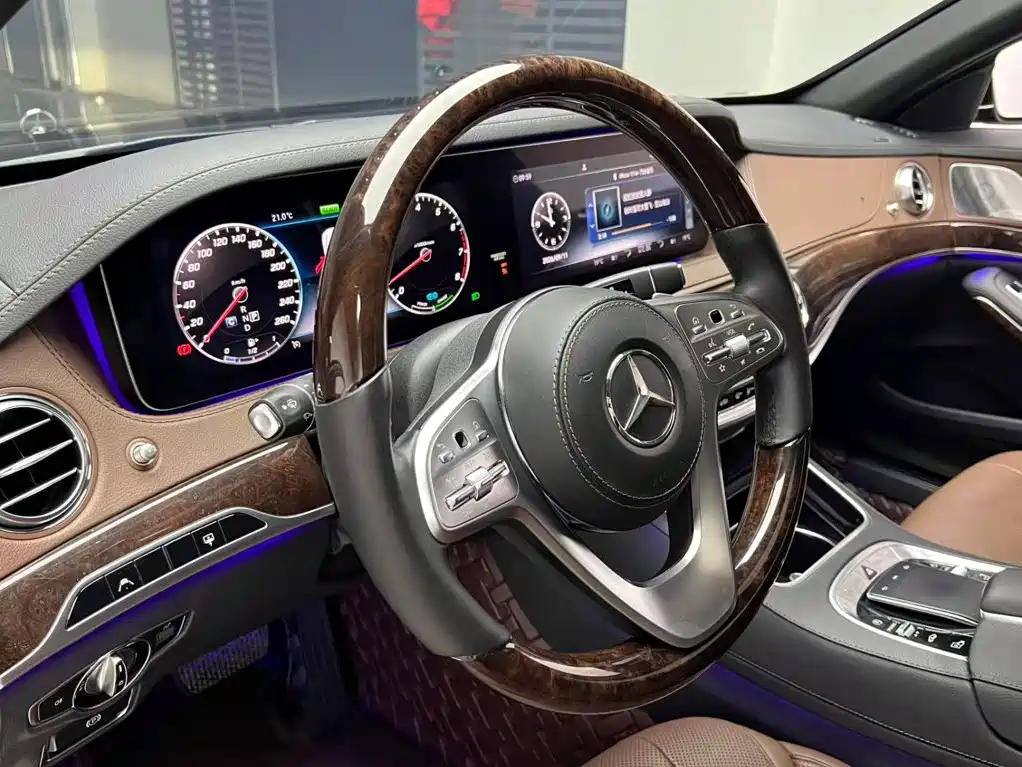 Mercedes-Benz S-Class — миниатюра 8