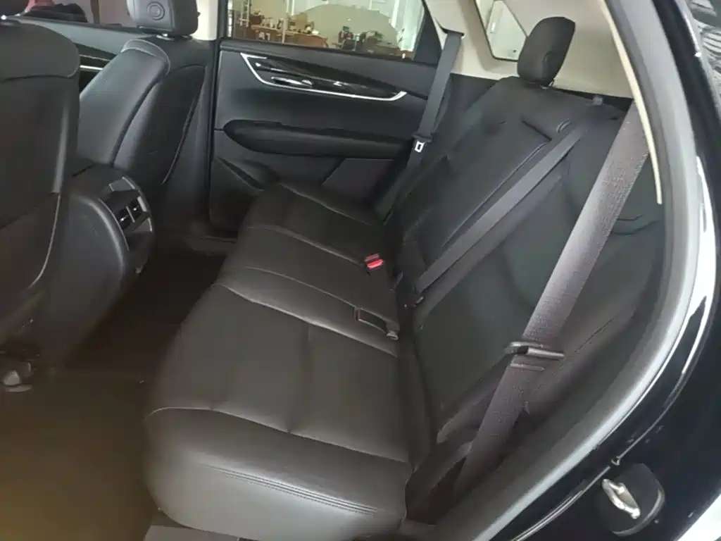 Cadillac XT5 — миниатюра 17