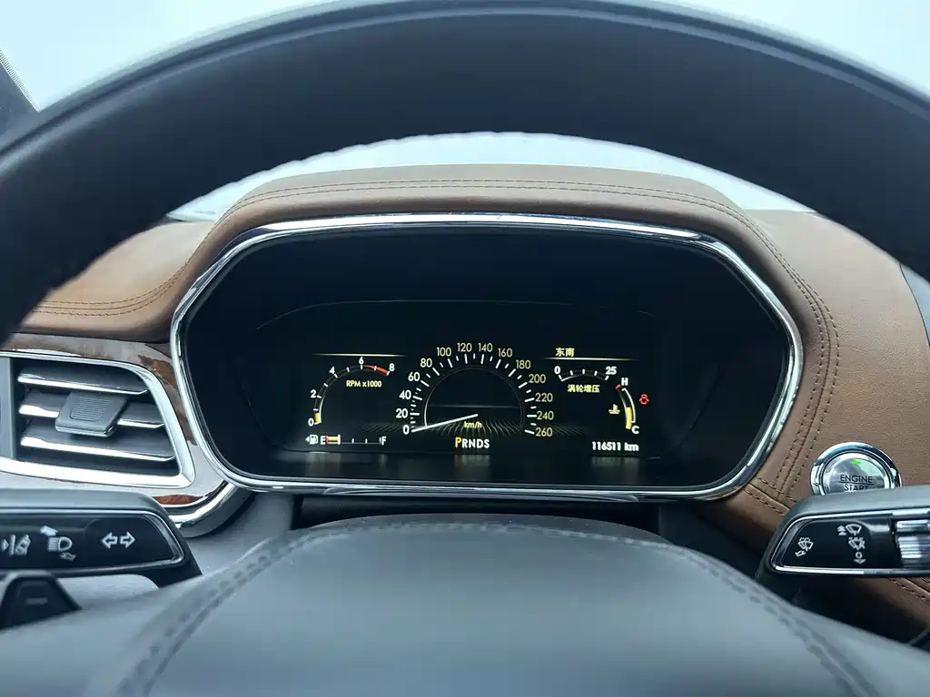 Lincoln Continental — миниатюра 10