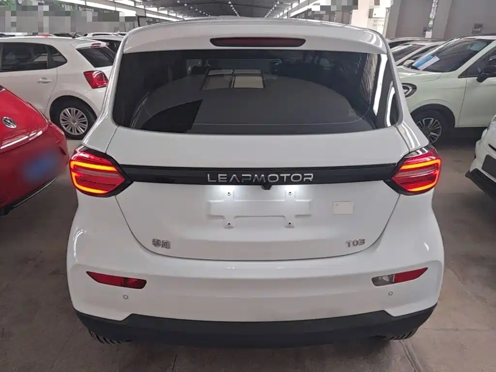 Leapmotor Leapmotor T03 — миниатюра 6