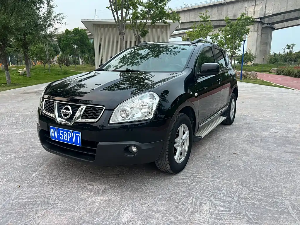 Купить Nissan Qashqai