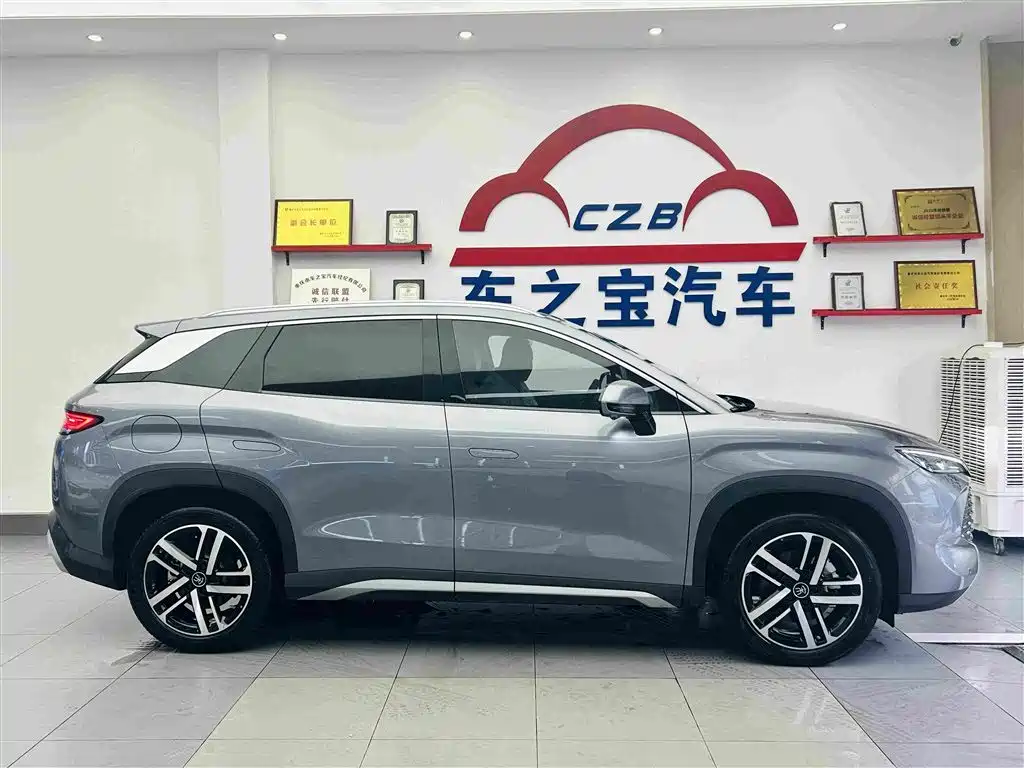 BYD L DM-i — миниатюра 8