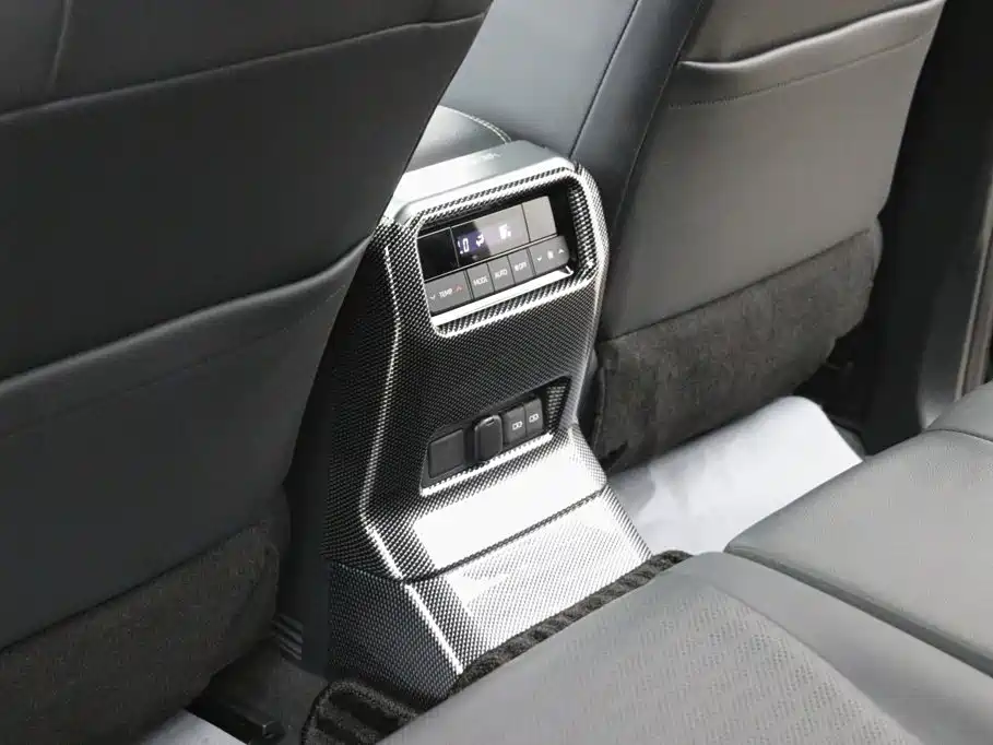 Toyota Prado 2026 Черный из Китая