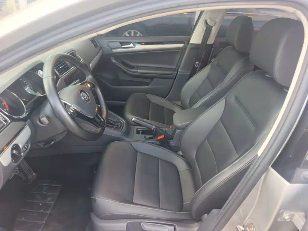 Volkswagen Sagitar — миниатюра 15