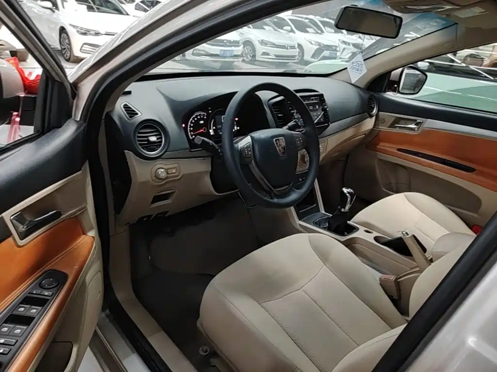 Roewe 350 — миниатюра 16