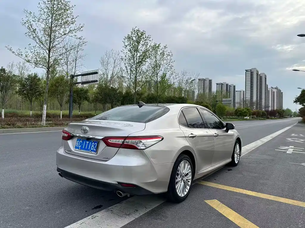 Toyota Camry 2019 2.5G Luxury V