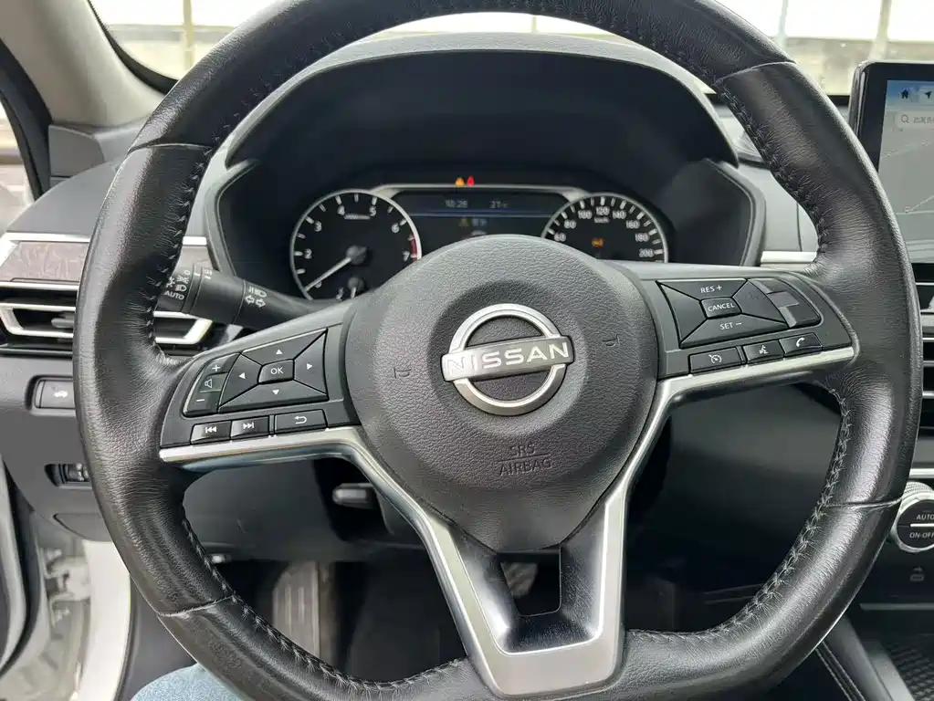 Nissan Teana — миниатюра 16