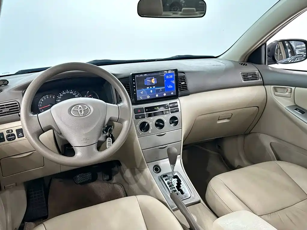 Toyota Corolla — миниатюра 11