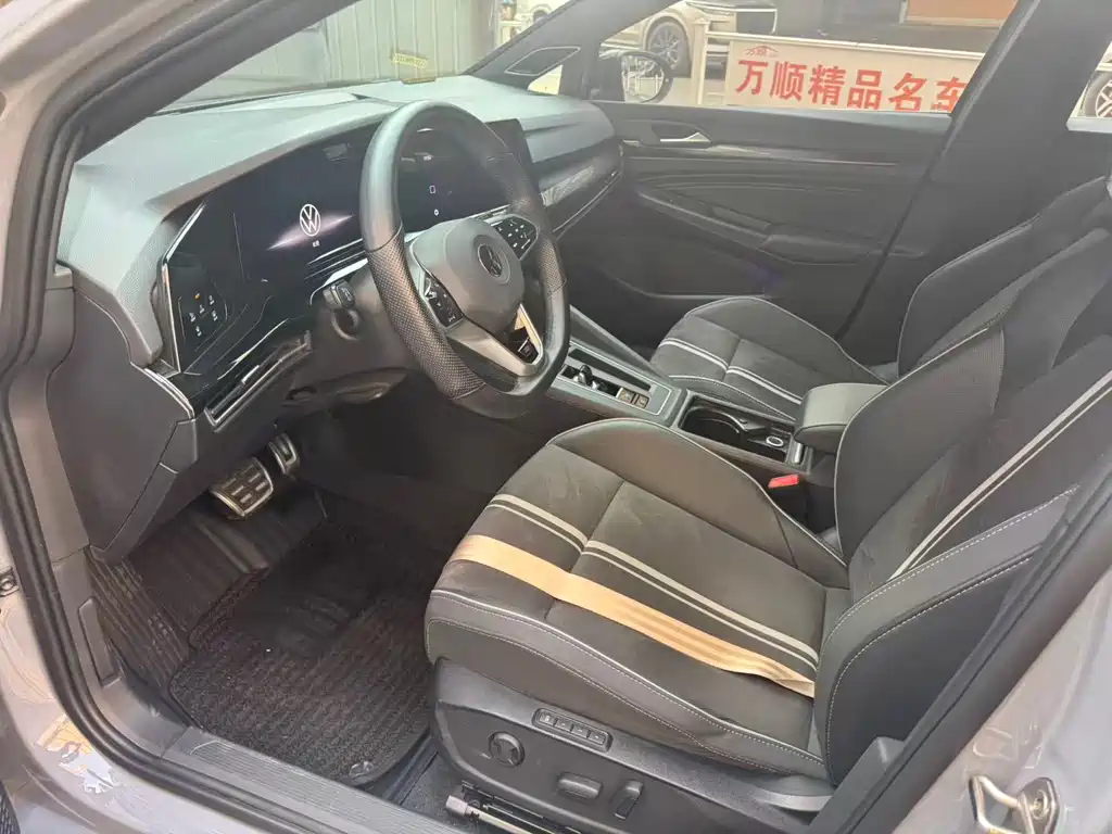 Volkswagen Golf 2023 280TSI DSG R-Line Lite