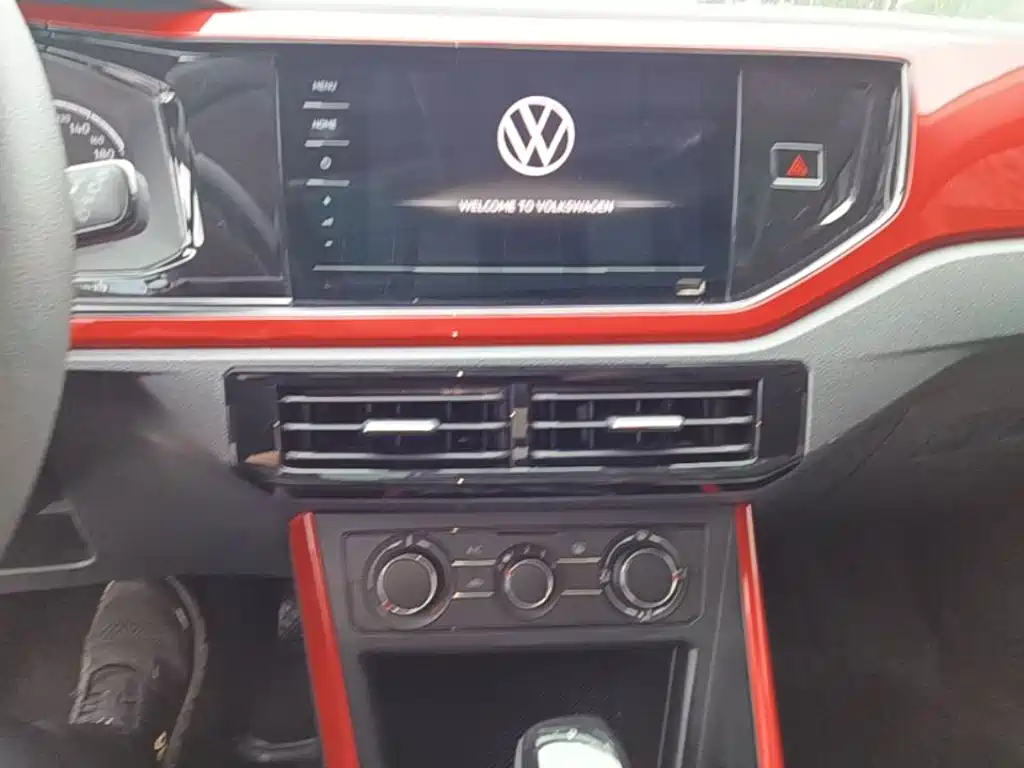 Volkswagen Polo — миниатюра 13