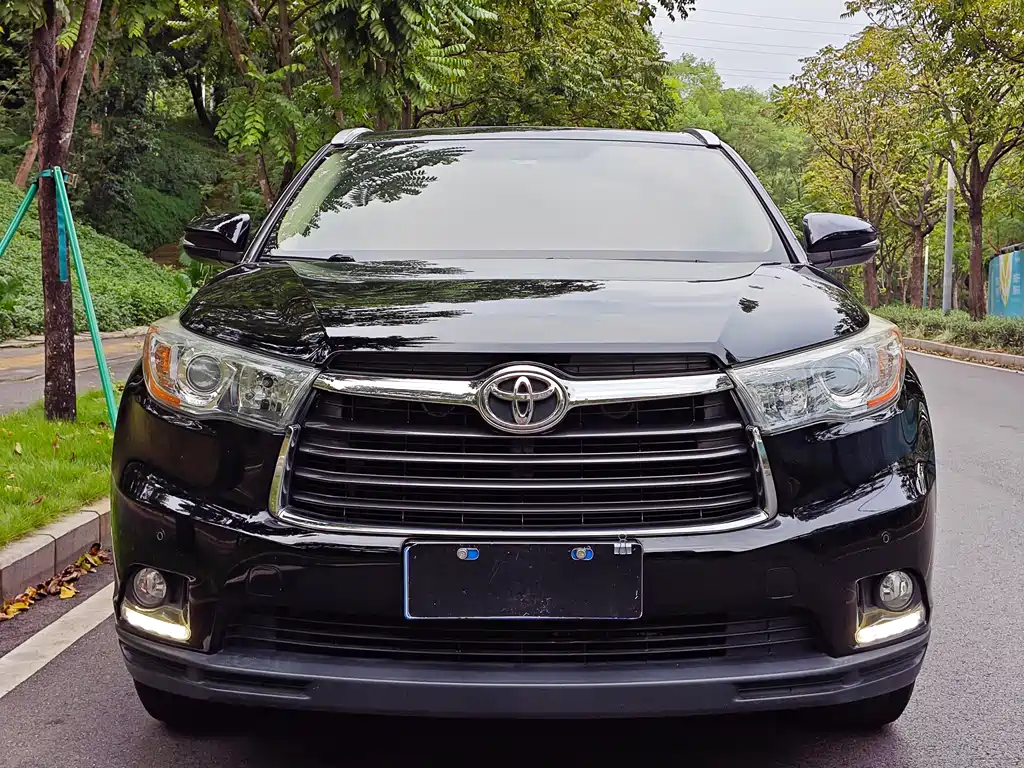 Toyota Highlander — миниатюра 4