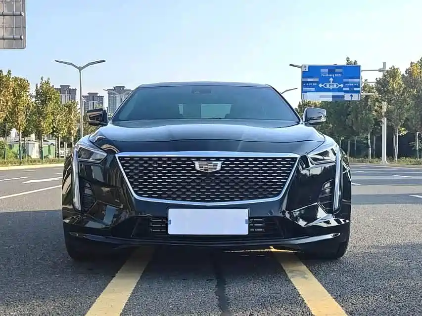 CADILLAC CT6
