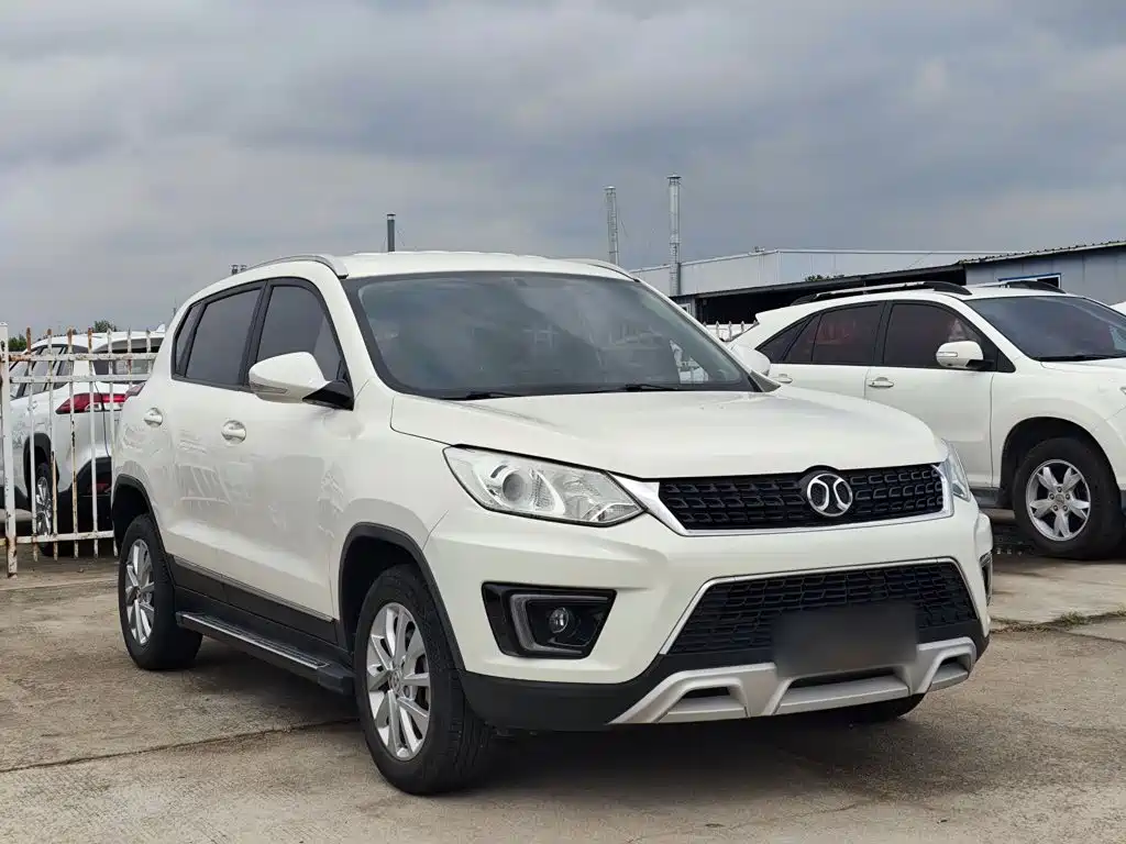 BAIC Senova X35 — миниатюра 4