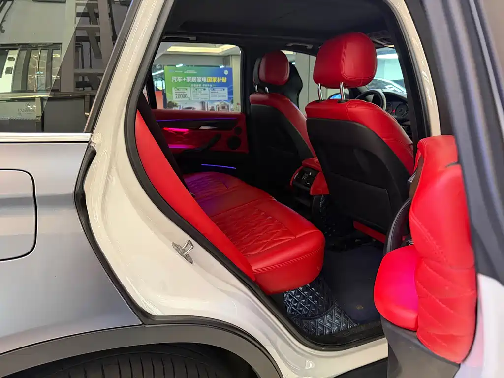 BMW X5 (Import) — миниатюра 13