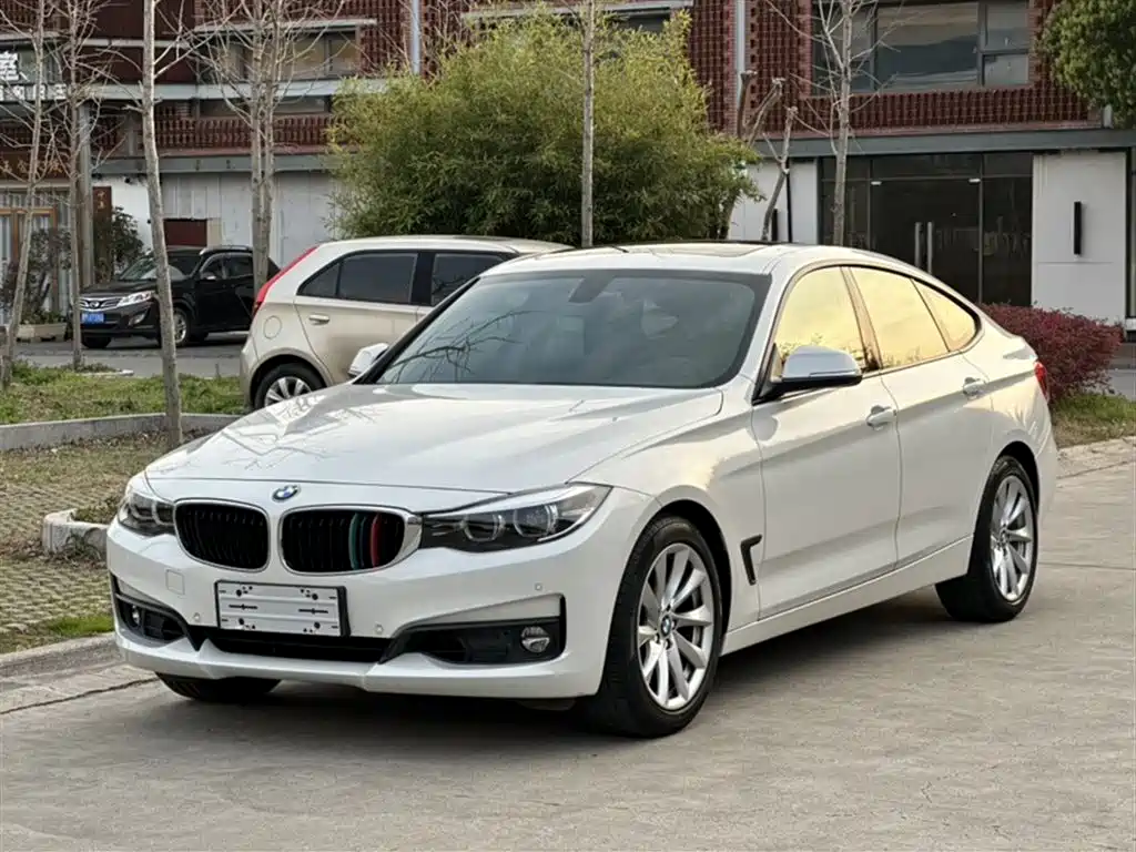 BMW 3 Series GT 2018