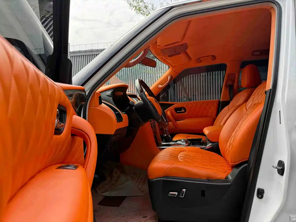 Nissan Patrol — миниатюра 4