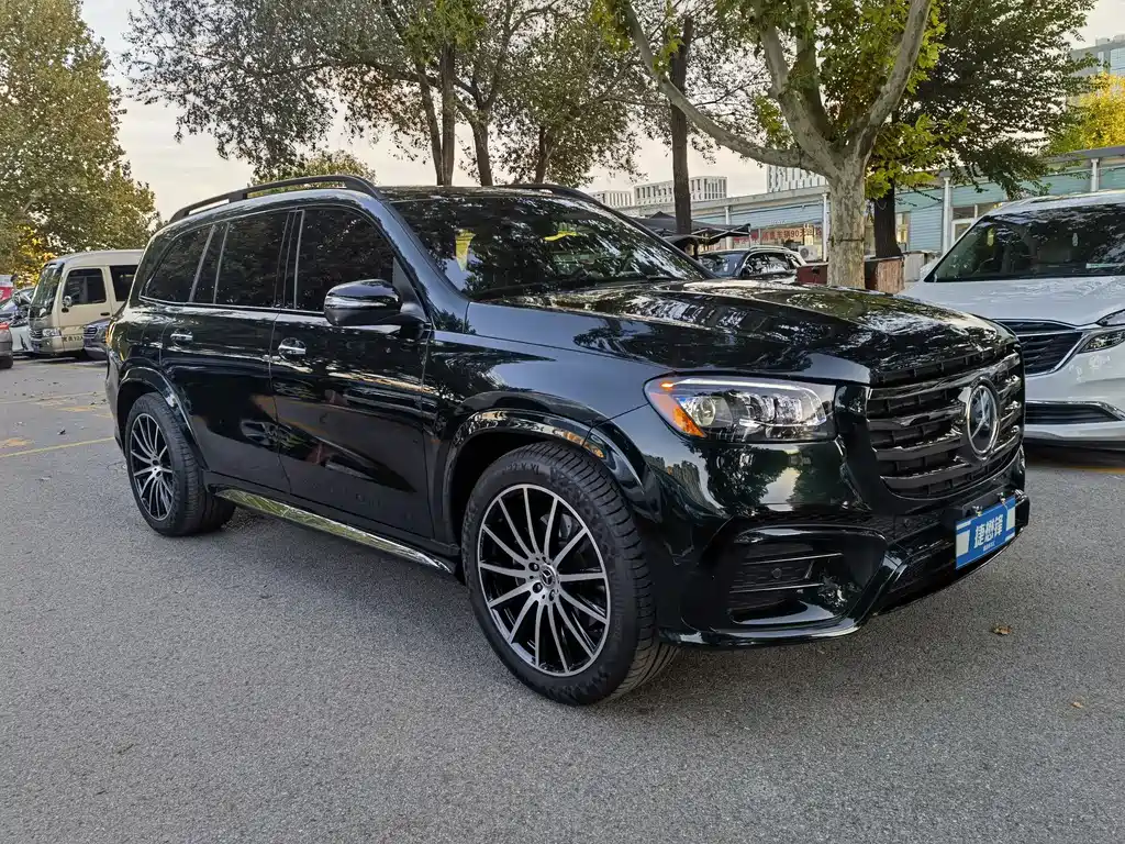 MERCEDES-BENZ GLS