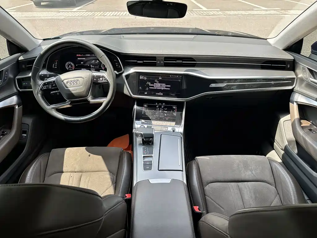 Audi A7L — миниатюра 7