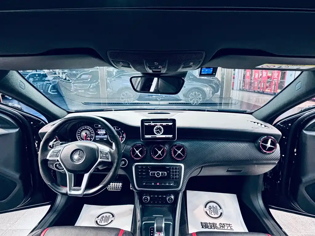 Mercedes-Benz A-Class AMG (Import) — миниатюра 4