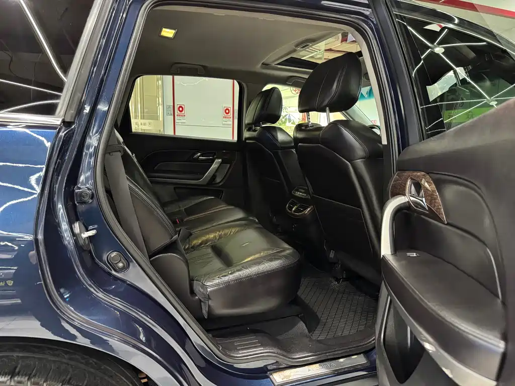 Acura MDX — миниатюра 7