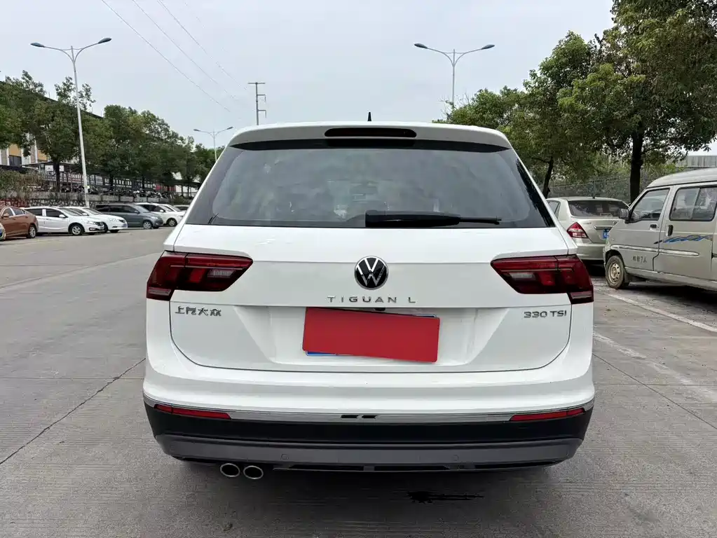 Volkswagen Tiguan L — миниатюра 8
