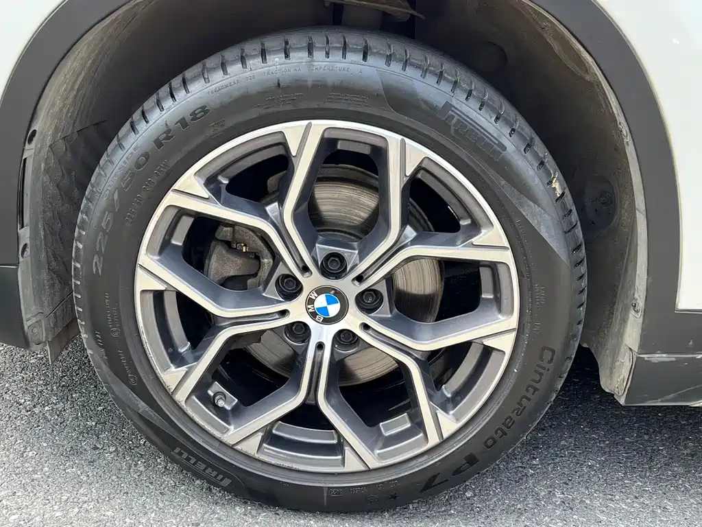 BMW X1 — миниатюра 12