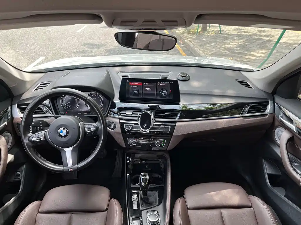 BMW X1 — миниатюра 8