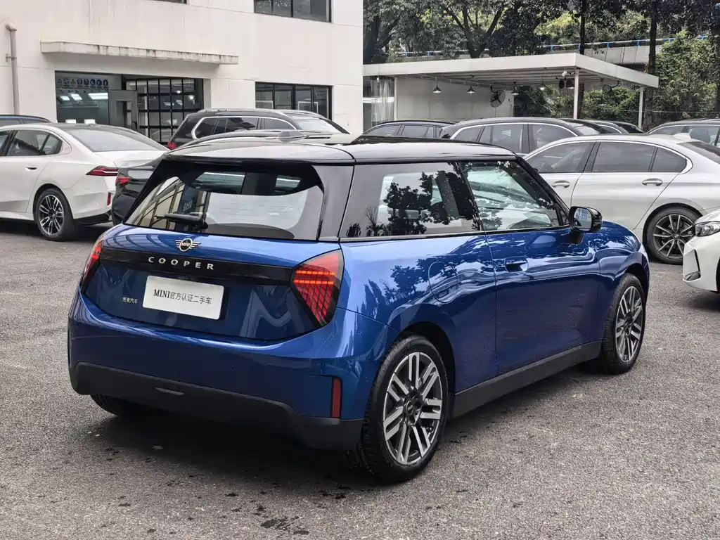 MINI ELECTRIC  COOPER