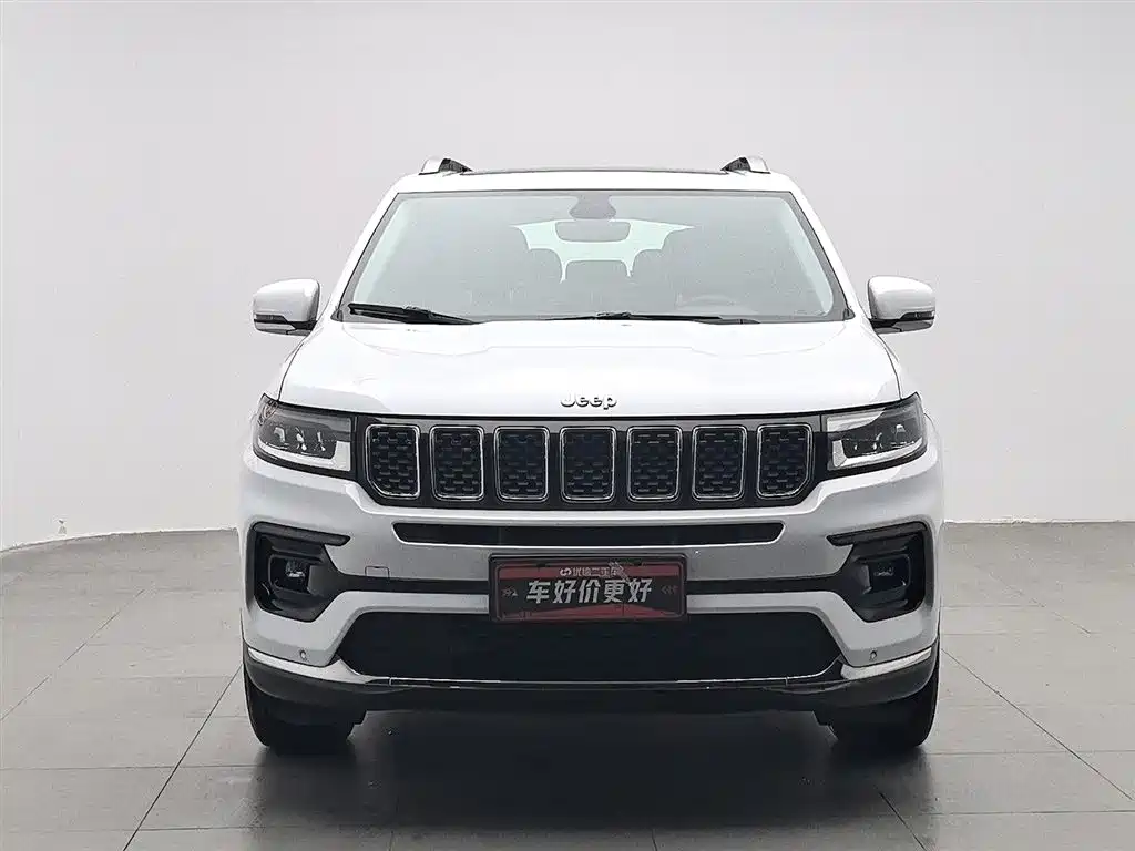 JEEP GRAND COMMANDER