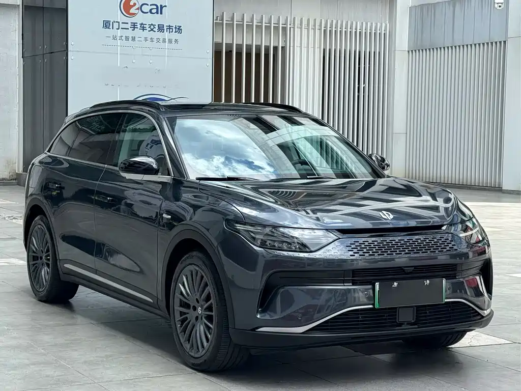 Leapmotor Leapmotor C11 — миниатюра 3