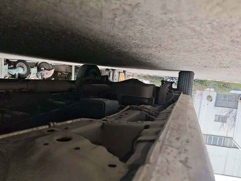 Fengon 380 1.5L Comfort Type Bus ( Leaf Spring )5 seats, фото 16