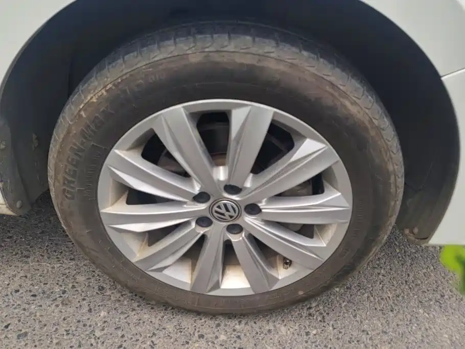 Volkswagen Bora — миниатюра 6