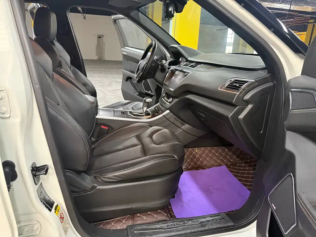 Landwind Landwind X7 — миниатюра 7