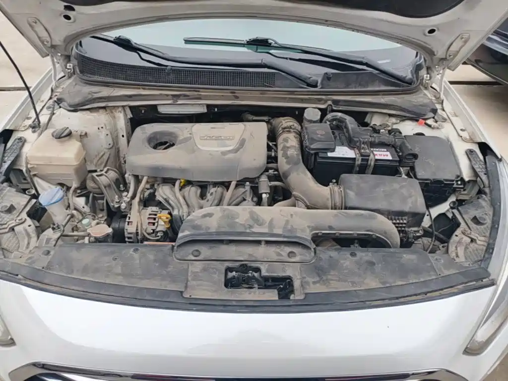 Hyundai Mistra — миниатюра 20