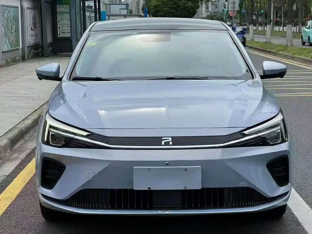 Roewe Feifan ER6 — миниатюра 2