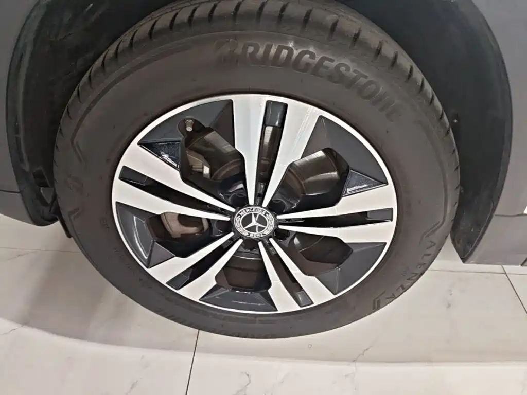Mercedes-Benz GLA — миниатюра 23