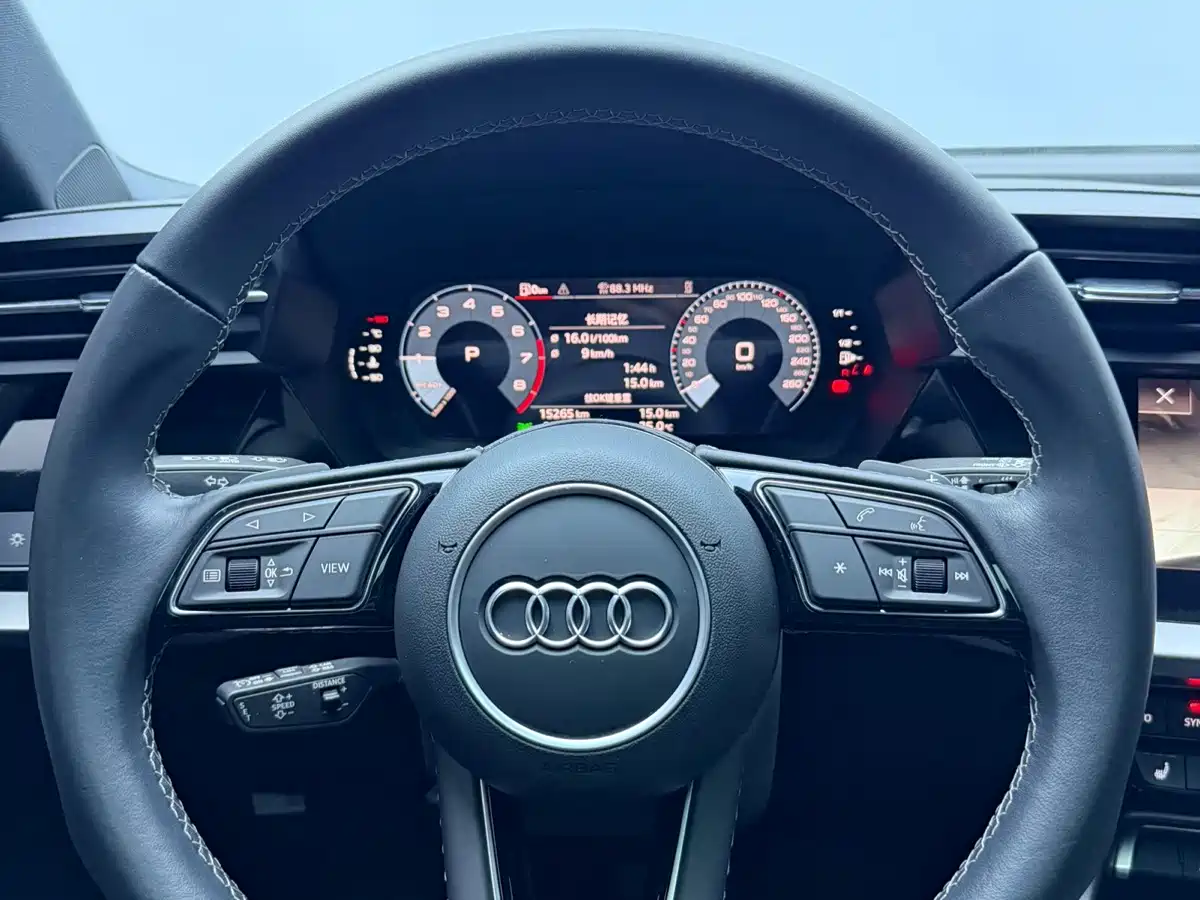 Audi A3 id 4617080 из Китая 10