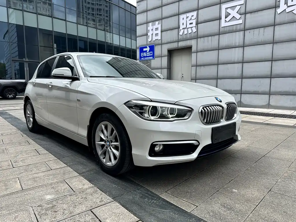 BMW 1 Series (Import) — миниатюра 3